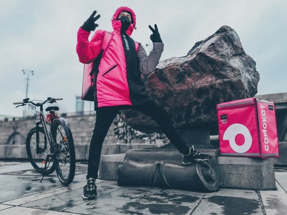 Работа курьером Самокат в Омске