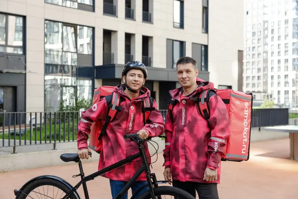 Работа курьером Самокат в Омске