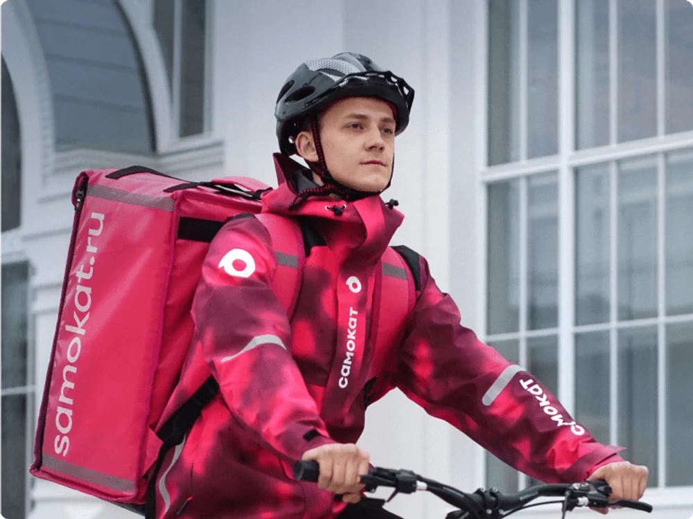 Работа курьером Самокат в Омске